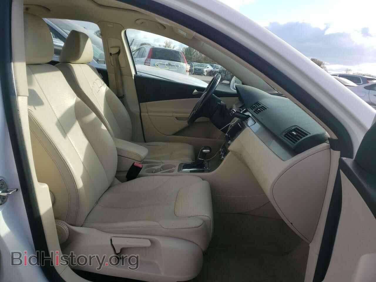 2010 VOLKSWAGEN PASSAT - VIN: WVWJM7ANXAE080102 - Фото 5