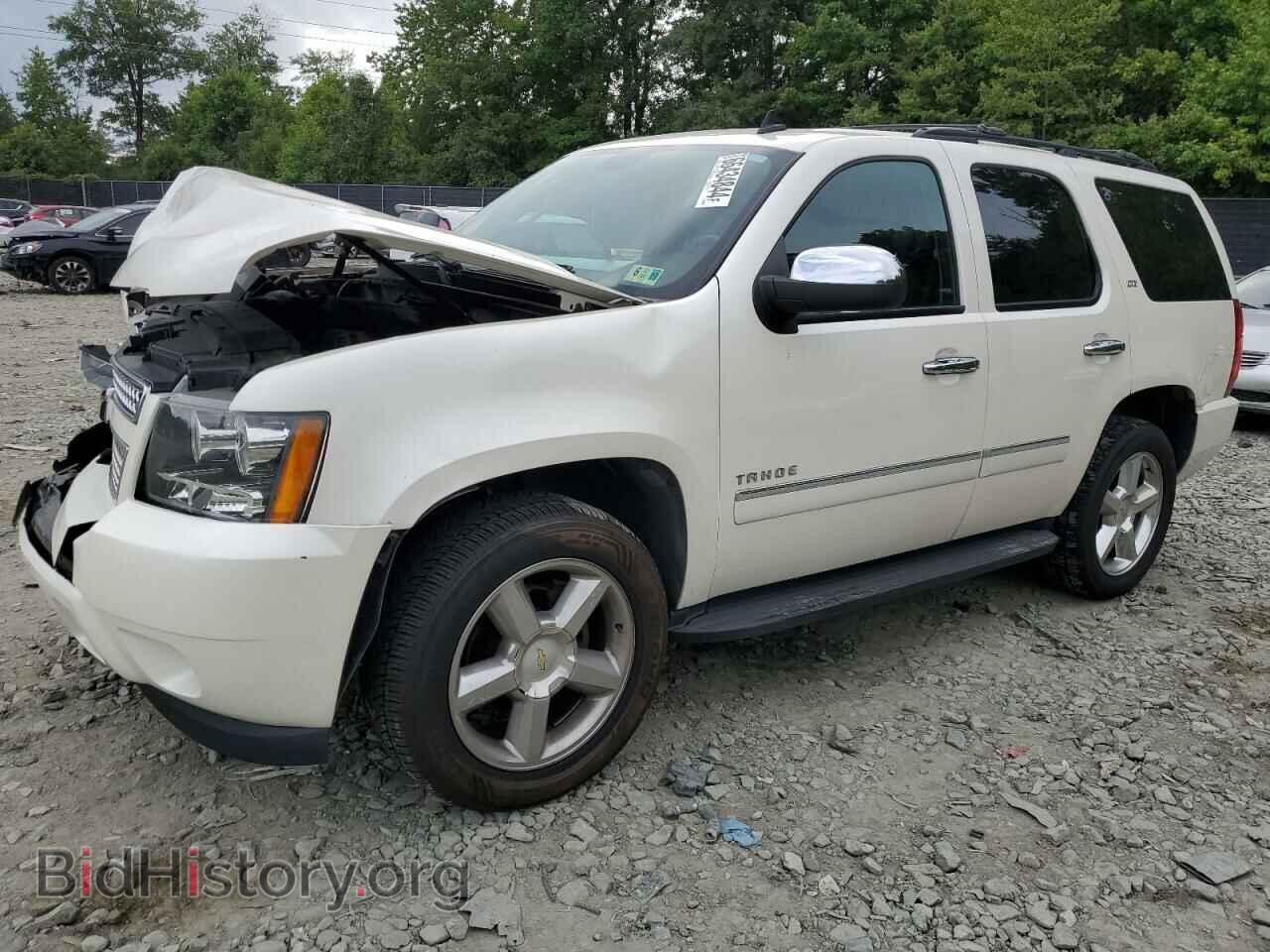 Photo 1GNSKCE03DR107324 - CHEVROLET TAHOE 2013