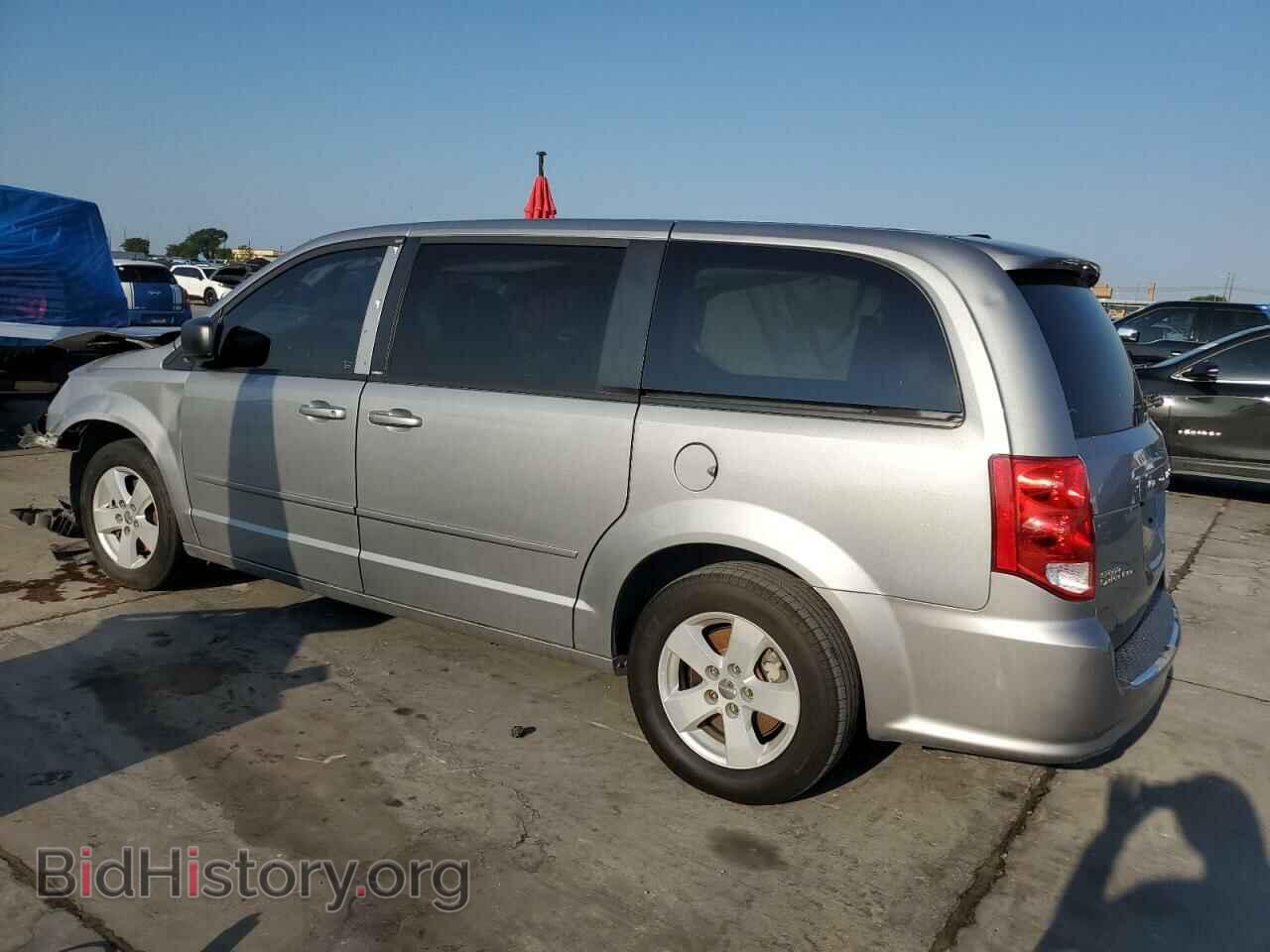2014 DODGE CARAVAN - VIN: 2C4RDGBG9ER352666 - Фото 2