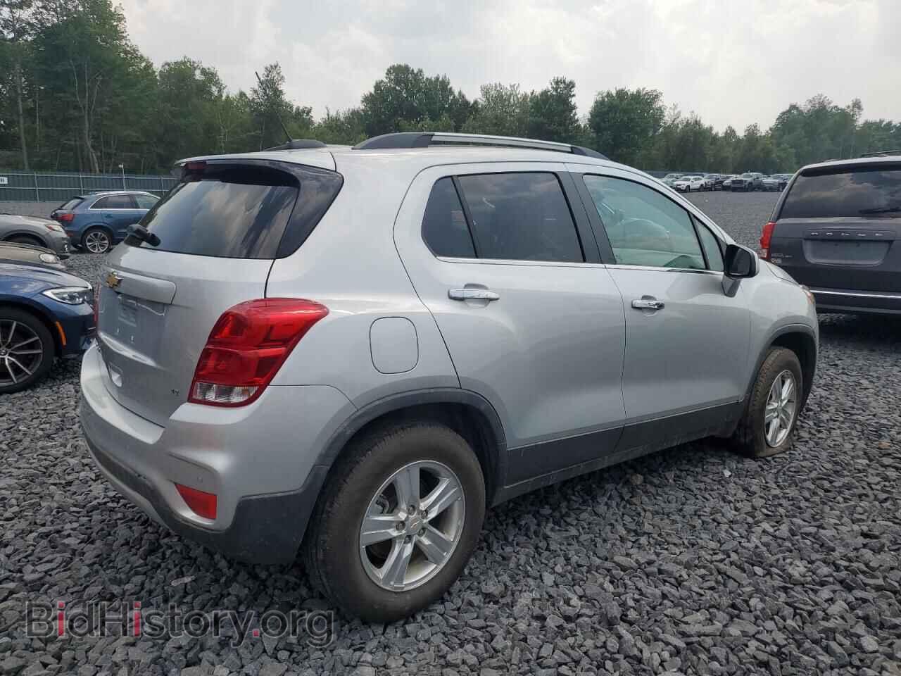 2019 CHEVROLET TRAX - VIN: 3GNCJPSB0KL295681 - Фото 3