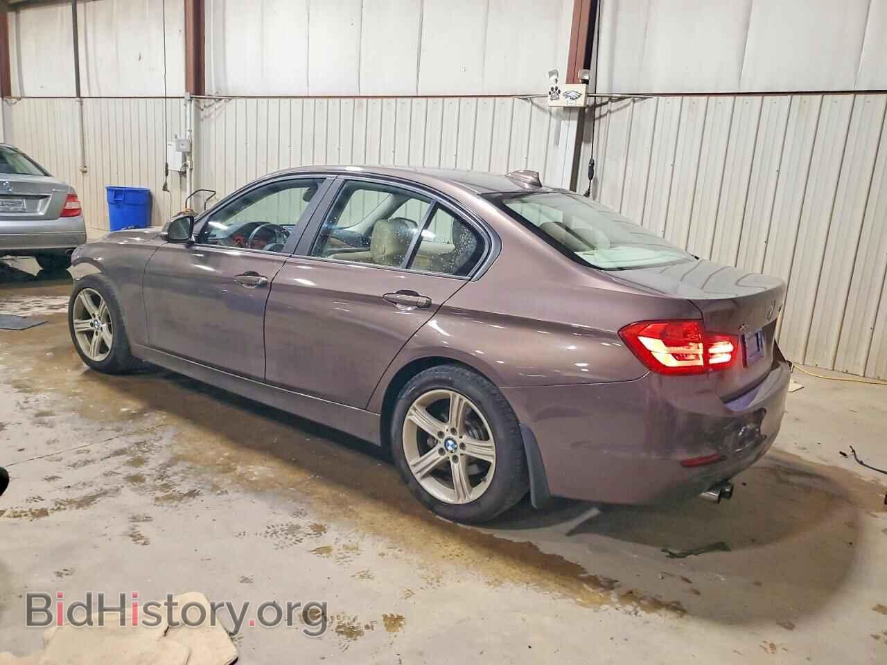2013 BMW 3 SERIES - VIN: WBA3B3C52DJ810937 - Фото 2