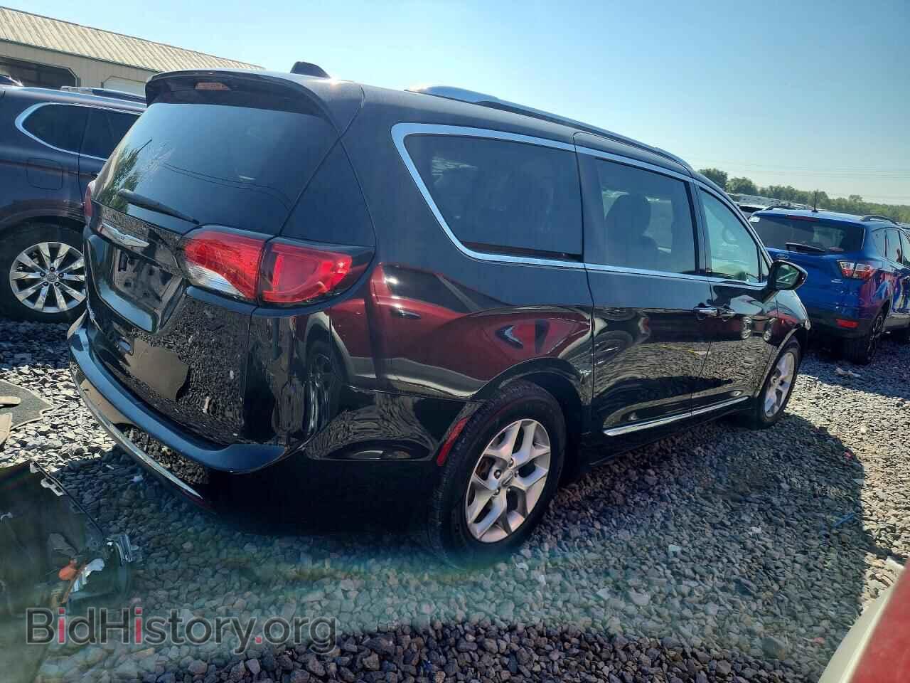 2018 CHRYSLER PACIFICA - VIN: 2C4RC1EG2JR235209 - Photo 3