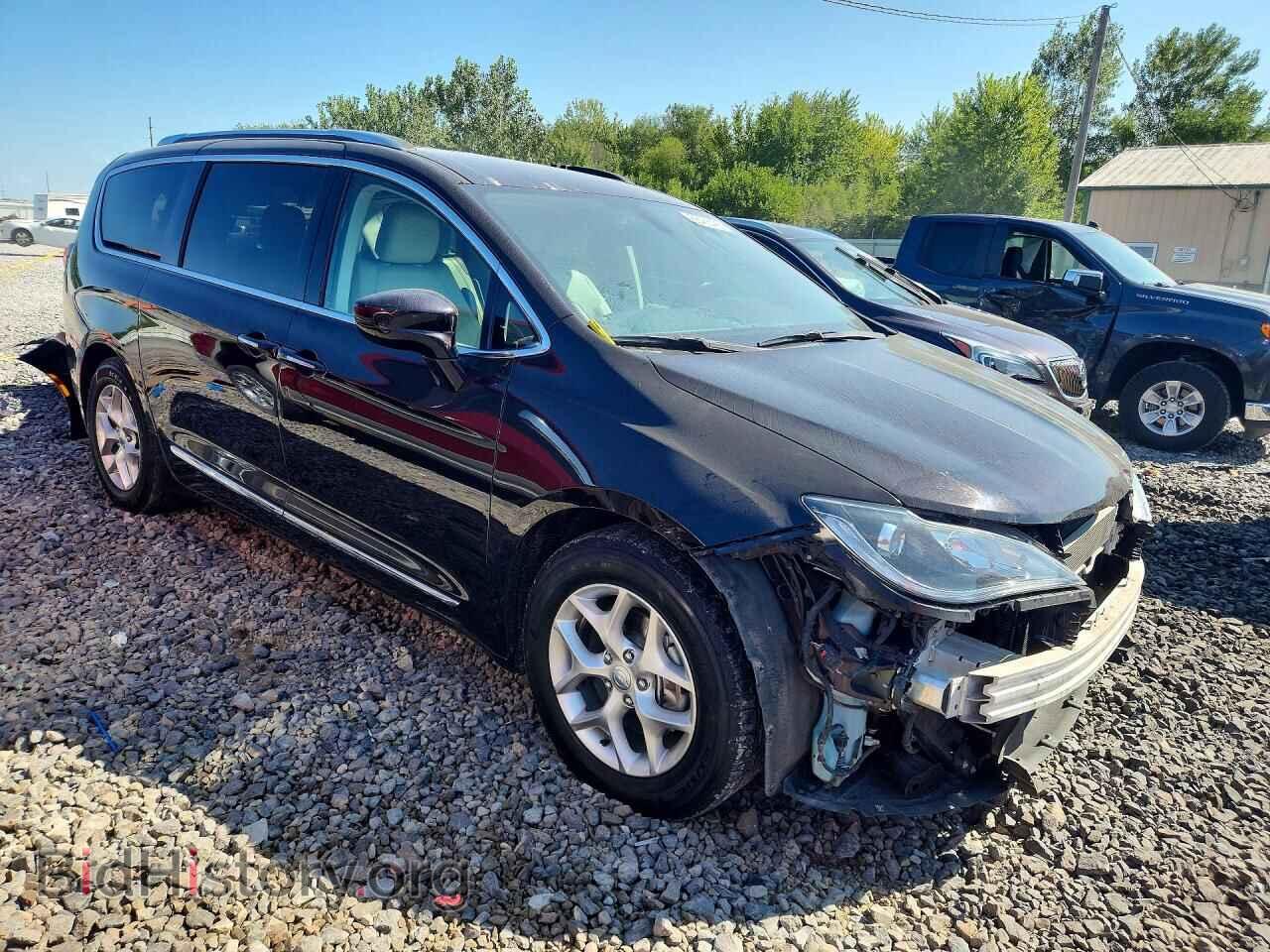 2018 CHRYSLER PACIFICA - VIN: 2C4RC1EG2JR235209 - Photo 4