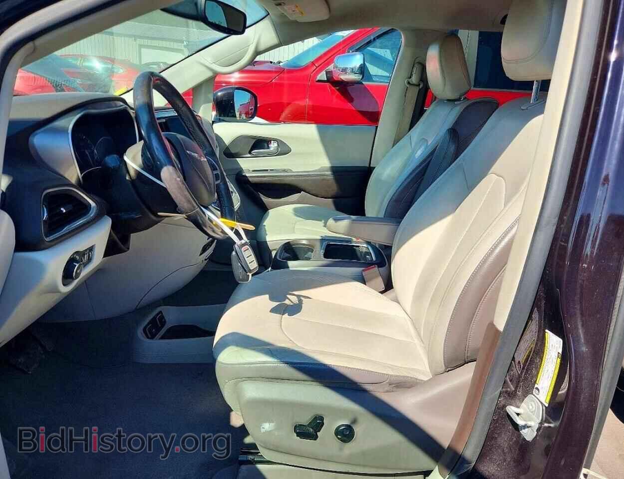 2018 CHRYSLER PACIFICA - VIN: 2C4RC1EG2JR235209 - Photo 7