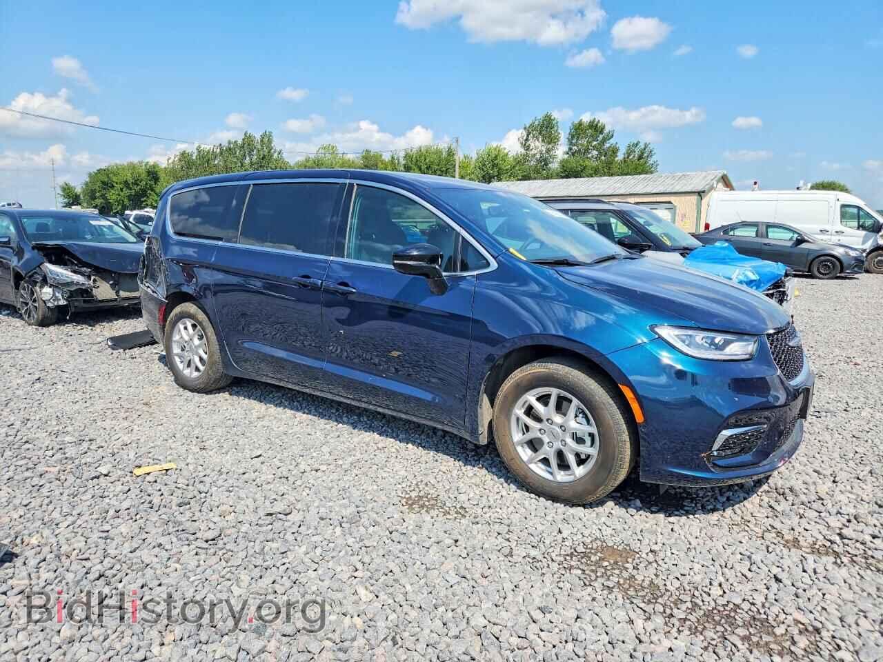 2025 CHRYSLER PACIFICA - VIN: 2C4RC1BG9SR549557 - Photo 4