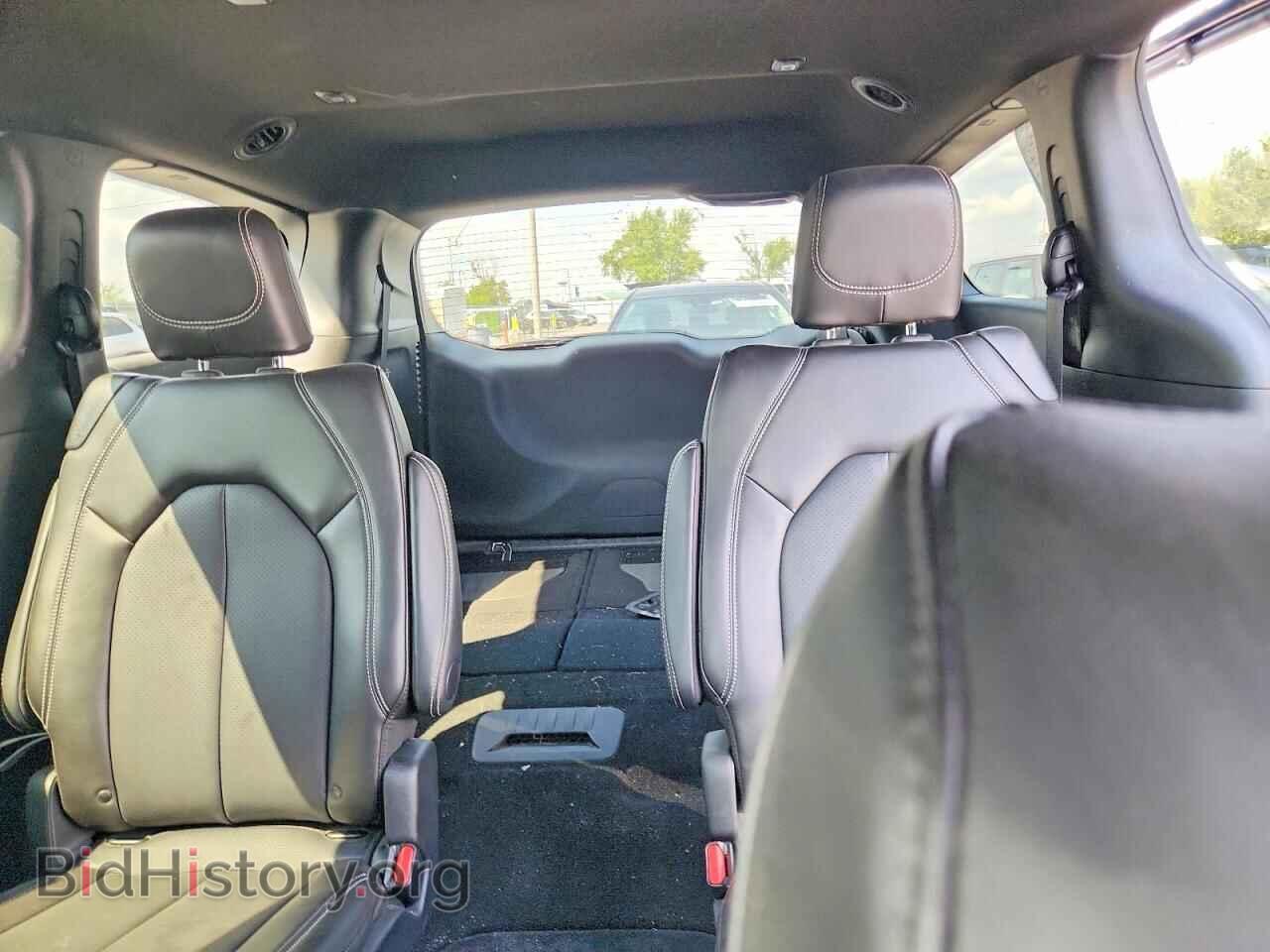 2025 CHRYSLER PACIFICA - VIN: 2C4RC1BG9SR549557 - Photo 10