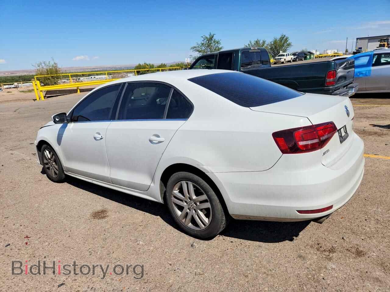 2017 VOLKSWAGEN JETTA - VIN: 3VW2B7AJ9HM228863 - Фото 2