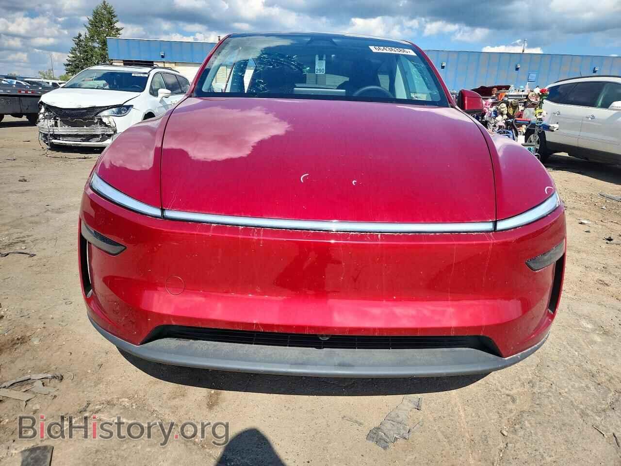 2026 TESLA MODEL Y - VIN: 7SAYGDEE7TF325764 - Photo 5