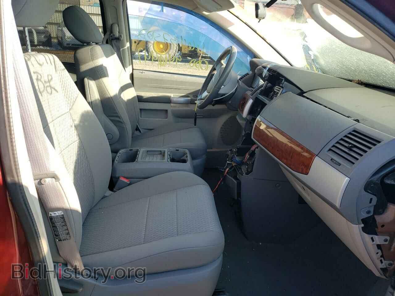 2008 CHRYSLER MINIVAN - VIN: 2A8HR54P58R672997 - Фото 5