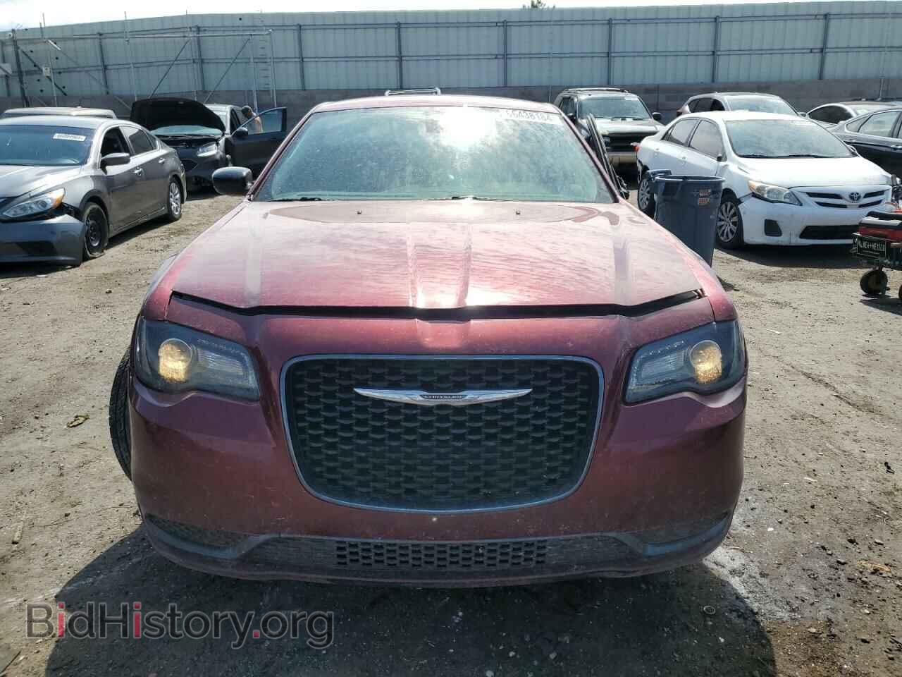 2018 CHRYSLER 300 - VIN: 2C3CCAAG0JH320751 - Фото 5