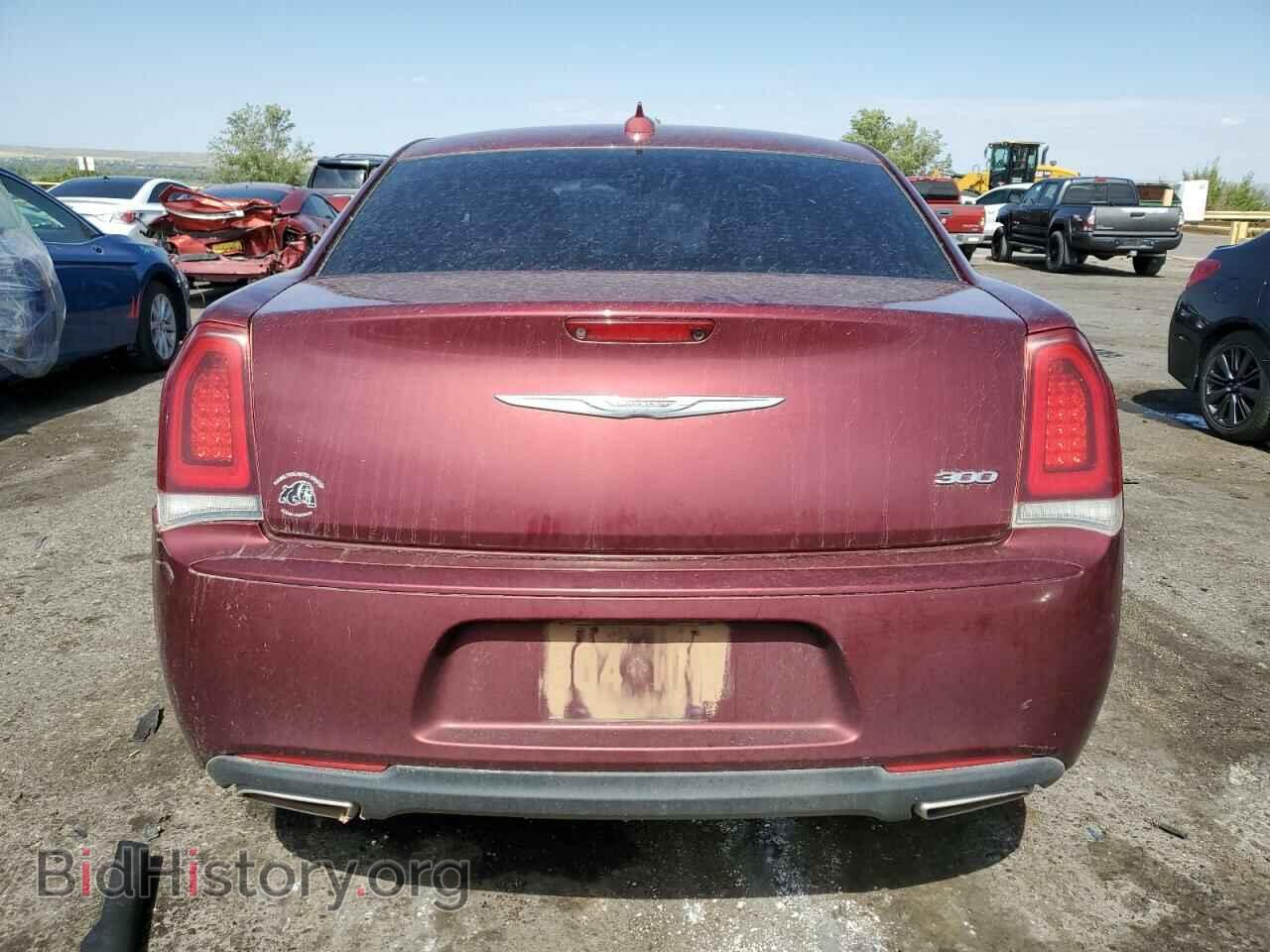 2018 CHRYSLER 300 - VIN: 2C3CCAAG0JH320751 - Фото 6