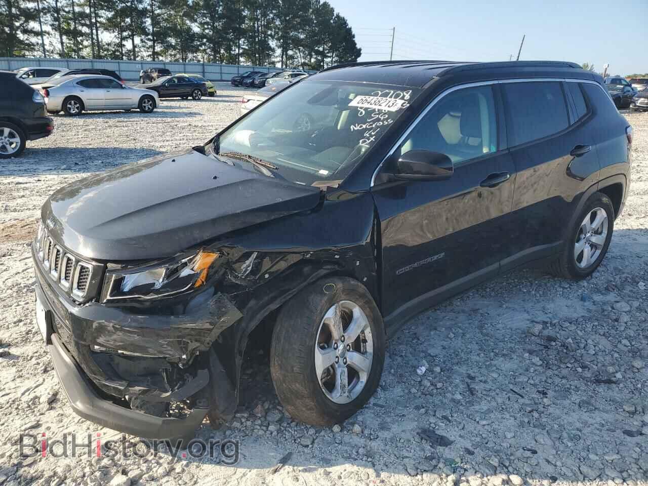 Photo 3C4NJCBB4KT832708 - JEEP COMPASS 2019