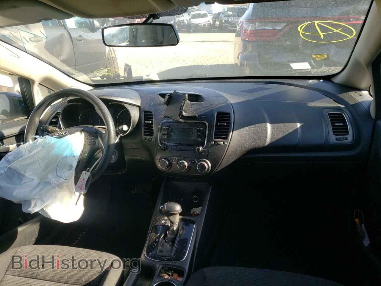 2017 KIA FORTE - VIN: 3KPFK4A7XHE160512 - Фото 9