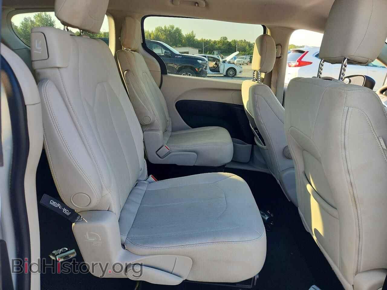 2017 CHRYSLER PACIFICA - VIN: 2C4RC1CG2HR591723 - Фото 11