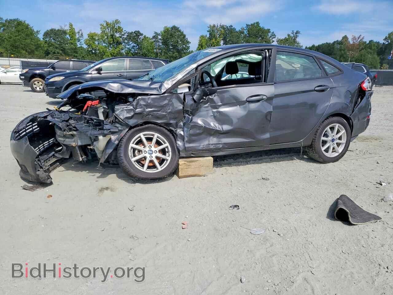 Photo 3FADP4BJ1KM124178 - FORD FIESTA 2019