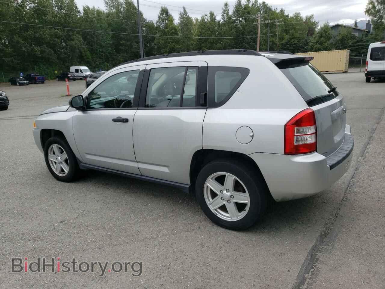 2007 JEEP COMPASS - VIN: 1J8FF47W37D278784 - Фото 2