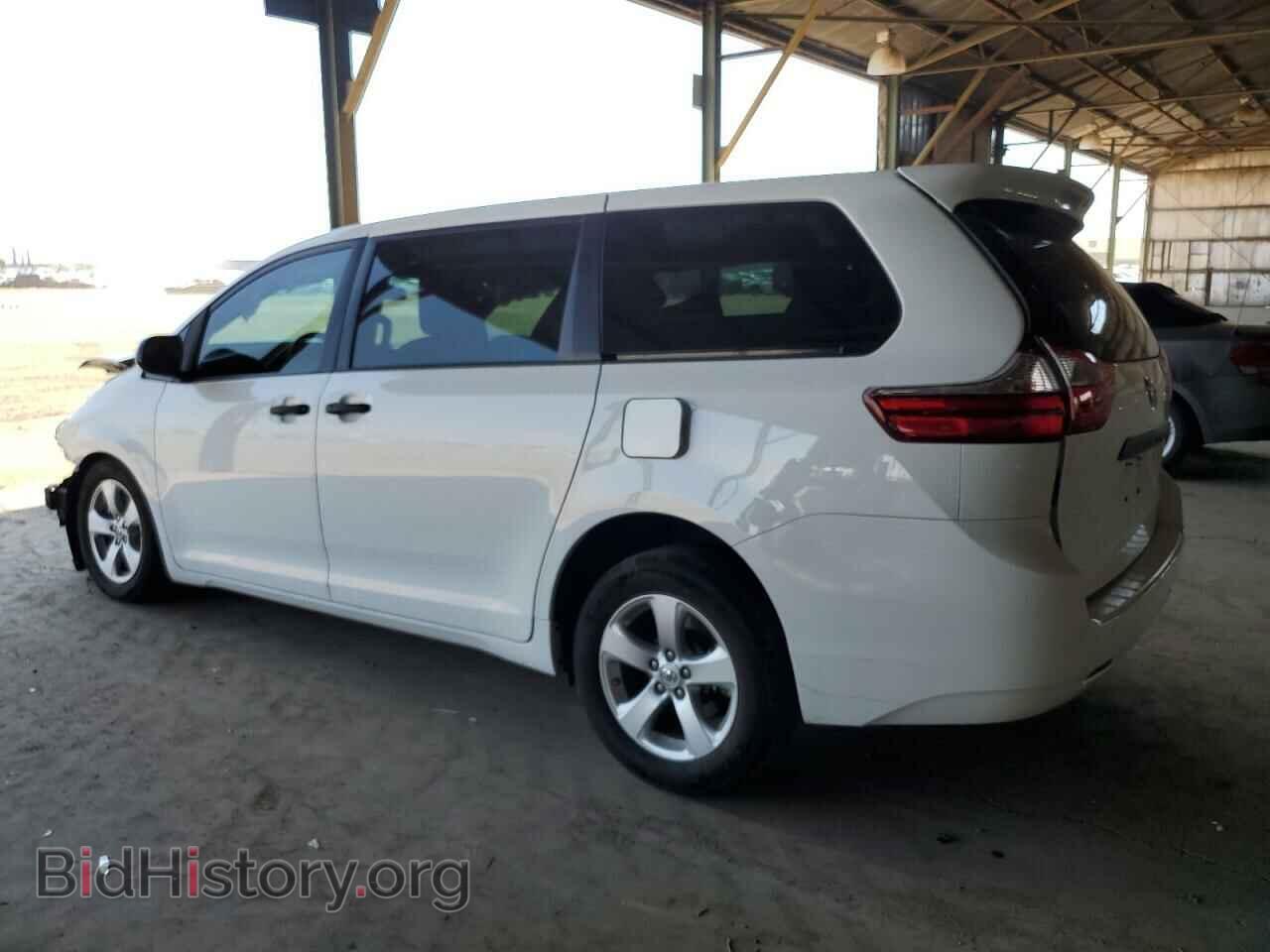 2017 TOYOTA All Models - VIN: 5TDZZ3DCXHS849578 - Фото 2