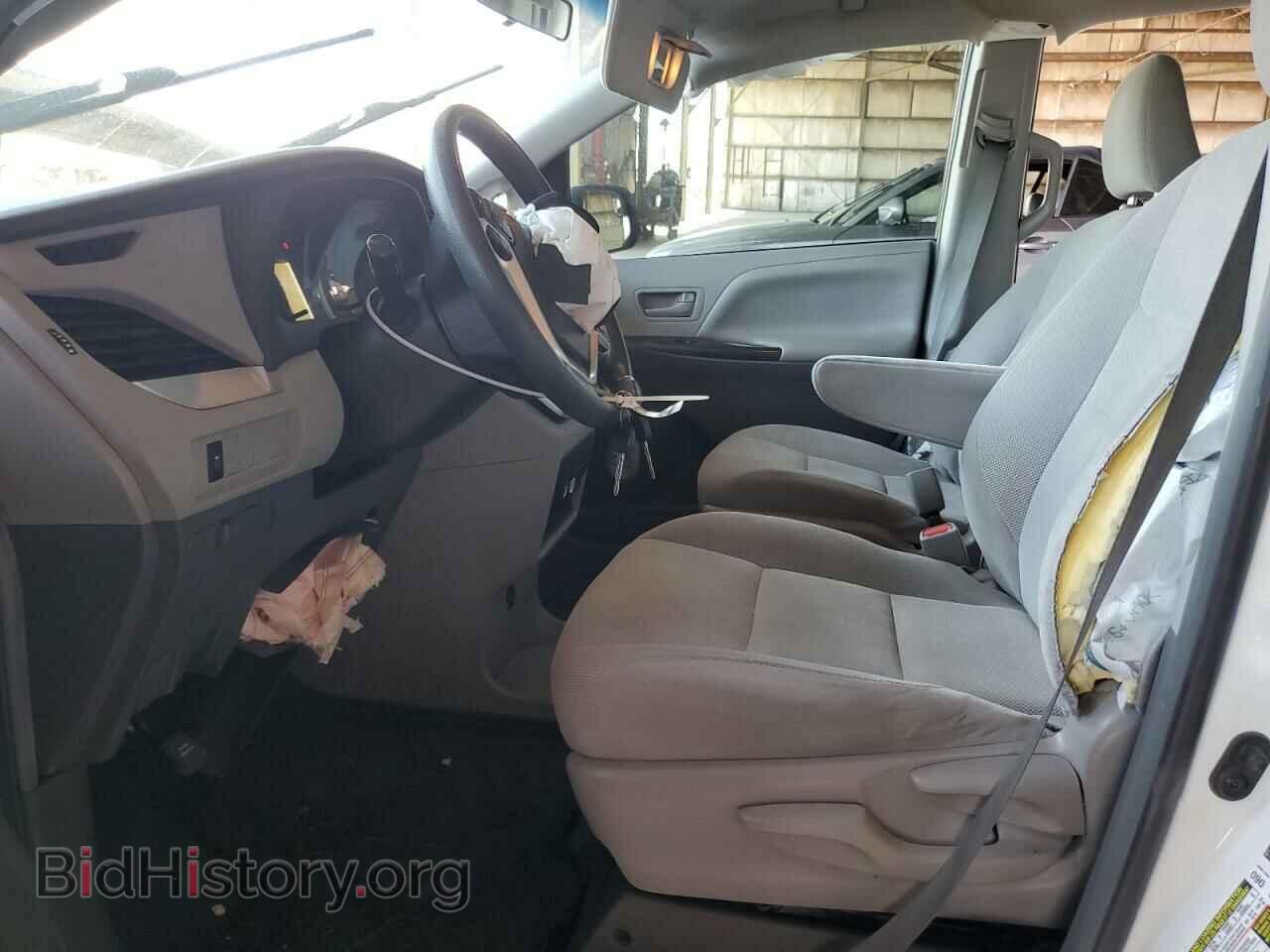 2017 TOYOTA All Models - VIN: 5TDZZ3DCXHS849578 - Фото 7