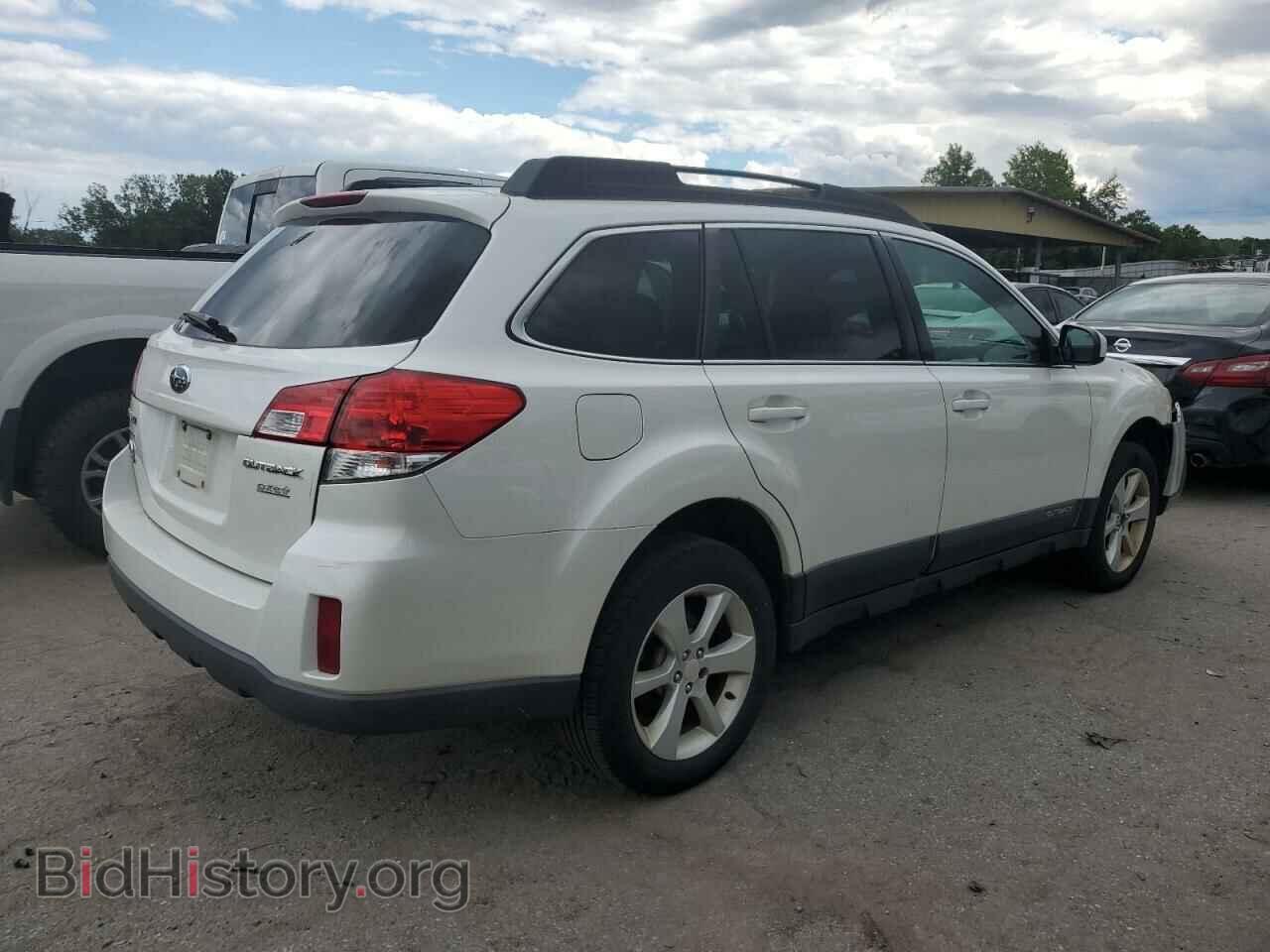 2013 SUBARU OUTBACK - VIN: 4S4BRBCC3D3322986 - Фото 3
