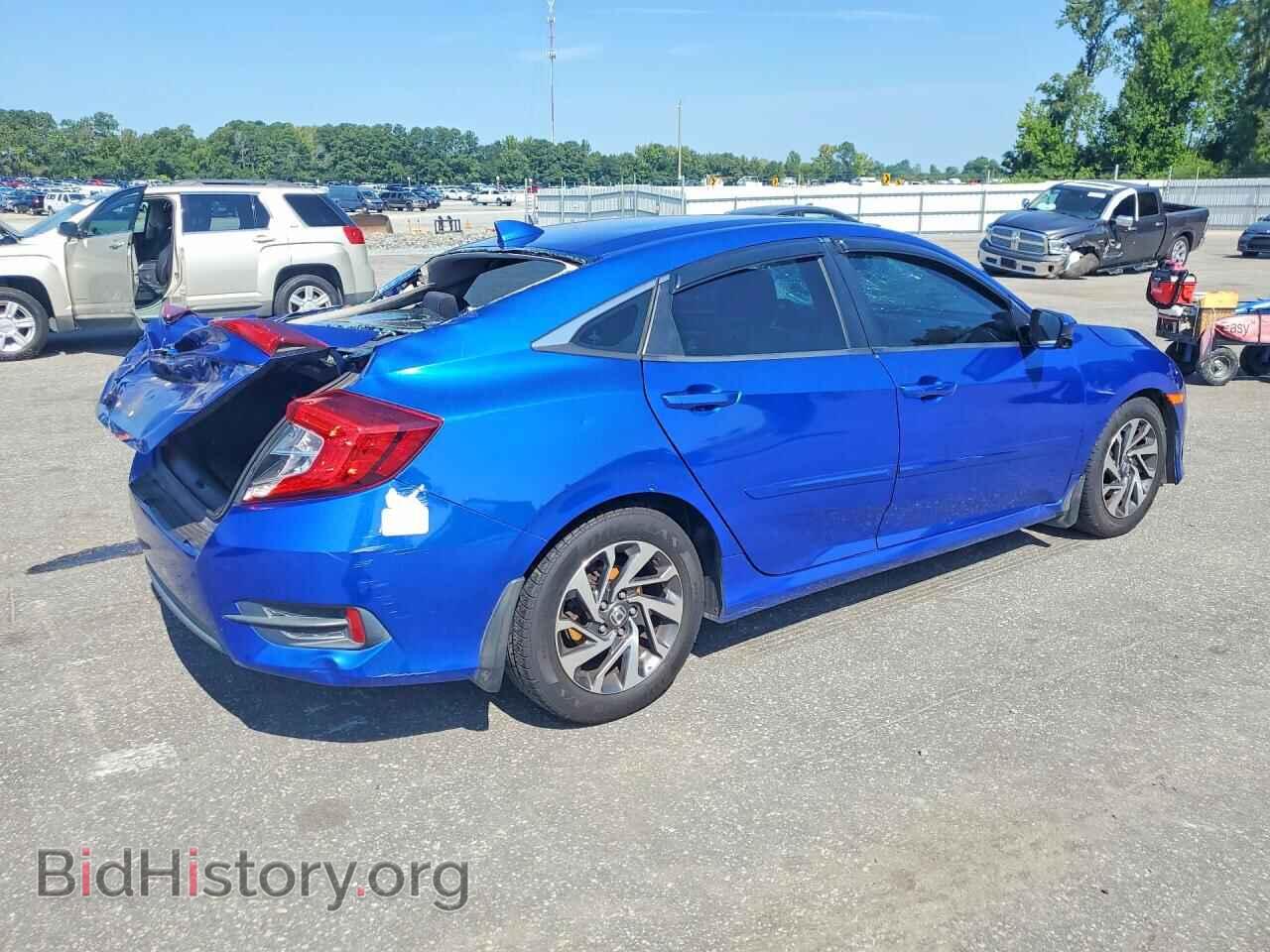 2018 HONDA CIVIC - VIN: 2HGFC2F77JH565636 - Фото 3
