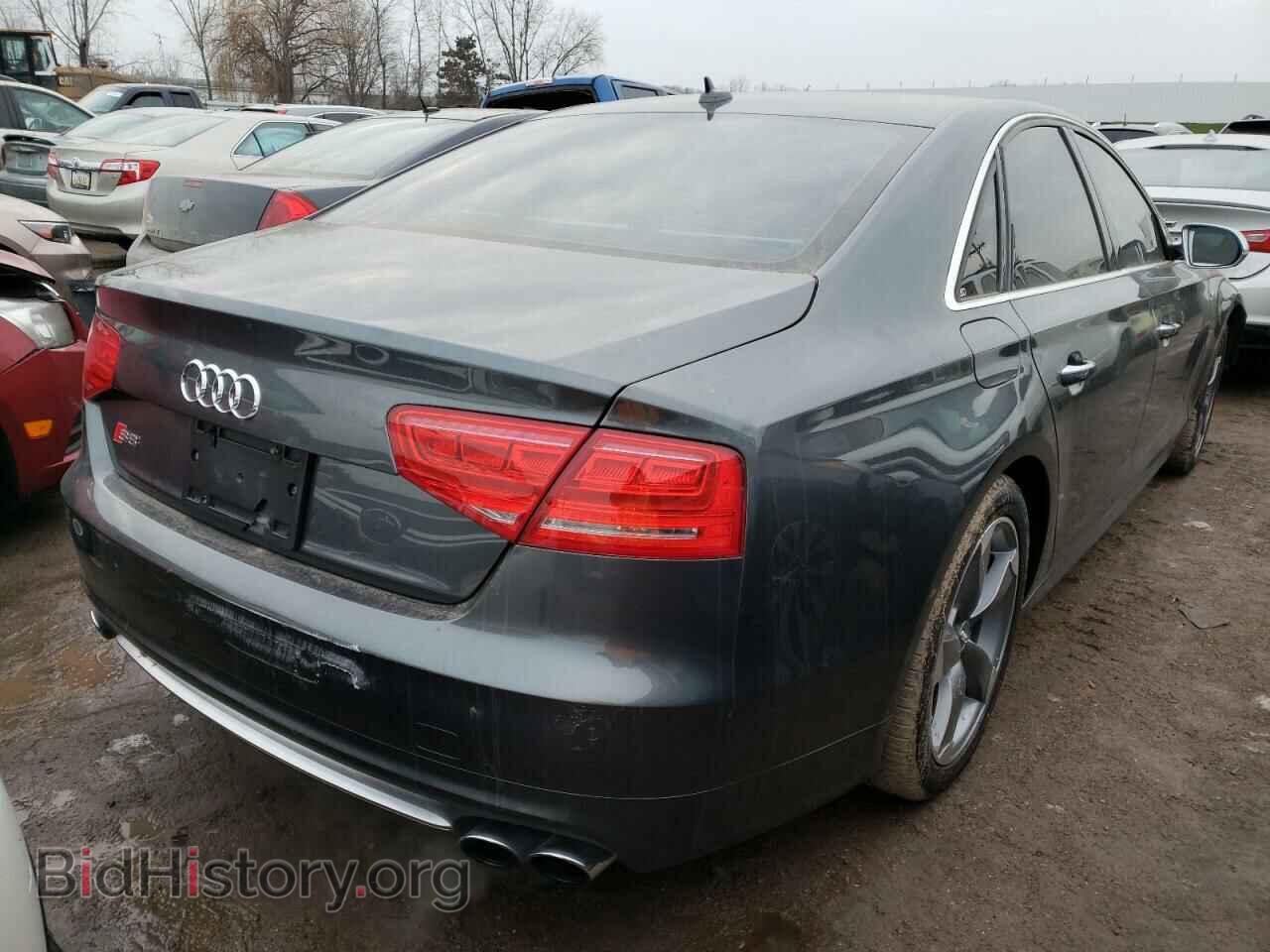 2013 AUDI S8 - VIN: WAUD2AFD3DN029297 - Фото 4