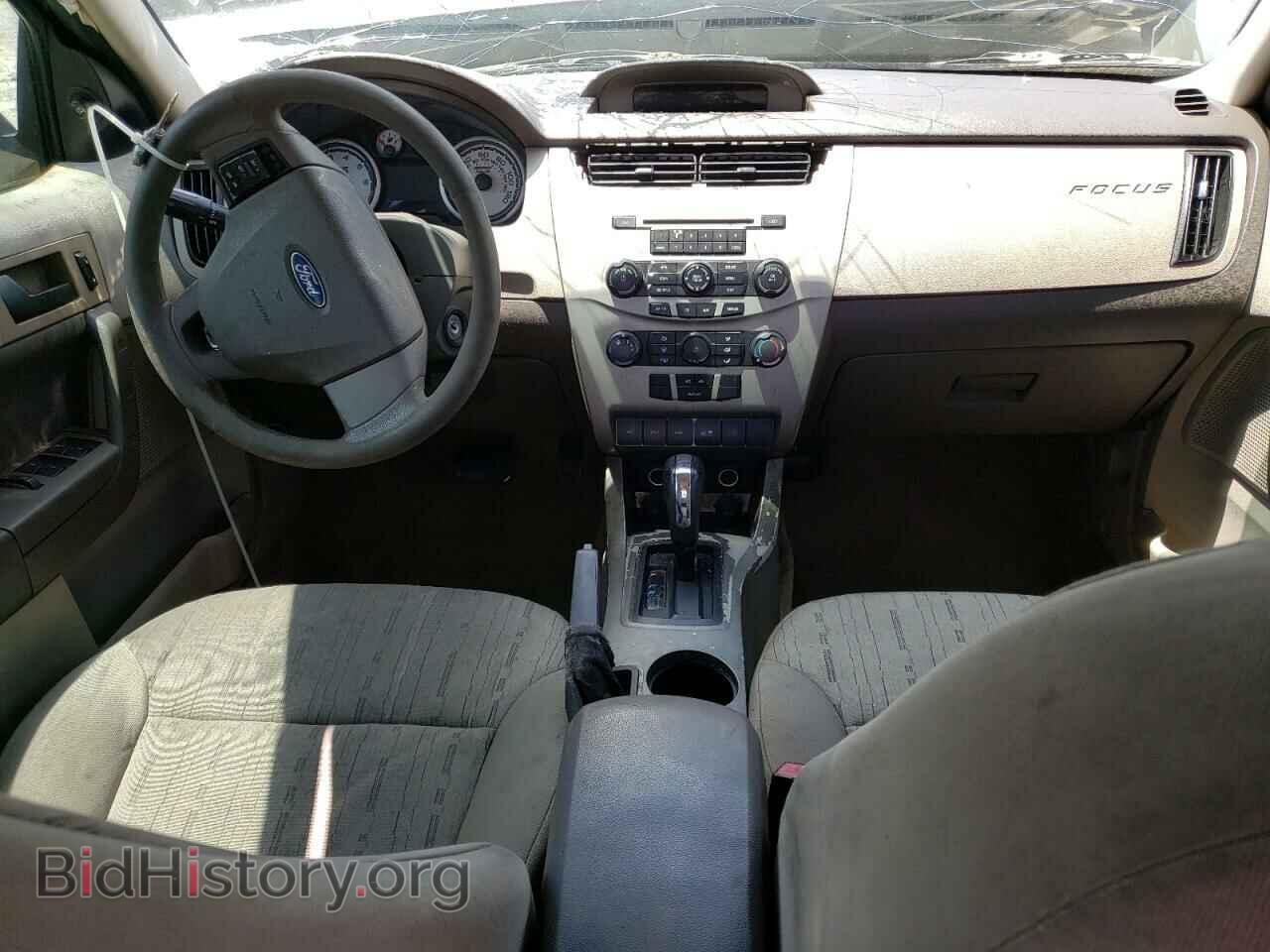 2011 FORD FOCUS - VIN: 1FAHP3FN4BW168880 - Photo 8