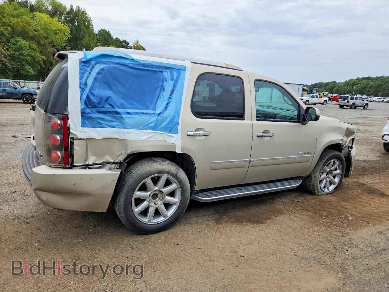 2011 GMC YUKON - VIN: 1GKS1EEFXBR220295 - Photo 3