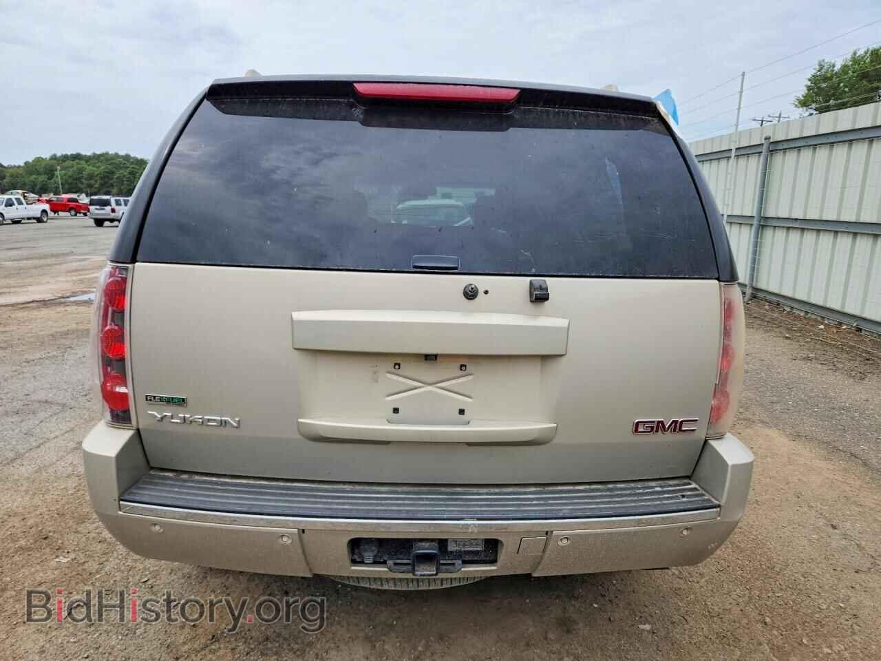 2011 GMC YUKON - VIN: 1GKS1EEFXBR220295 - Photo 6