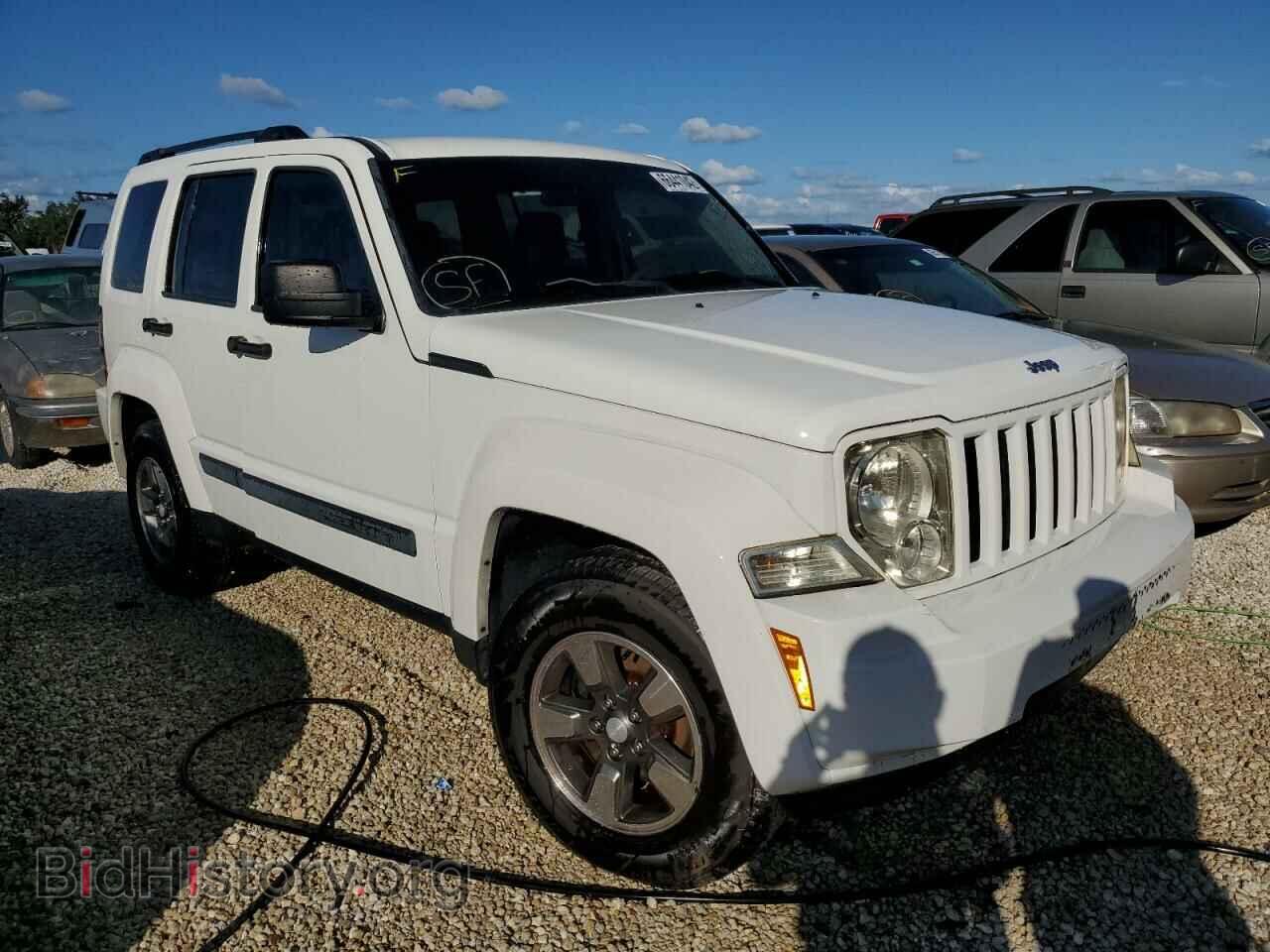 Фотография 1J8GP28K28W181129 - JEEP LIBERTY 2008