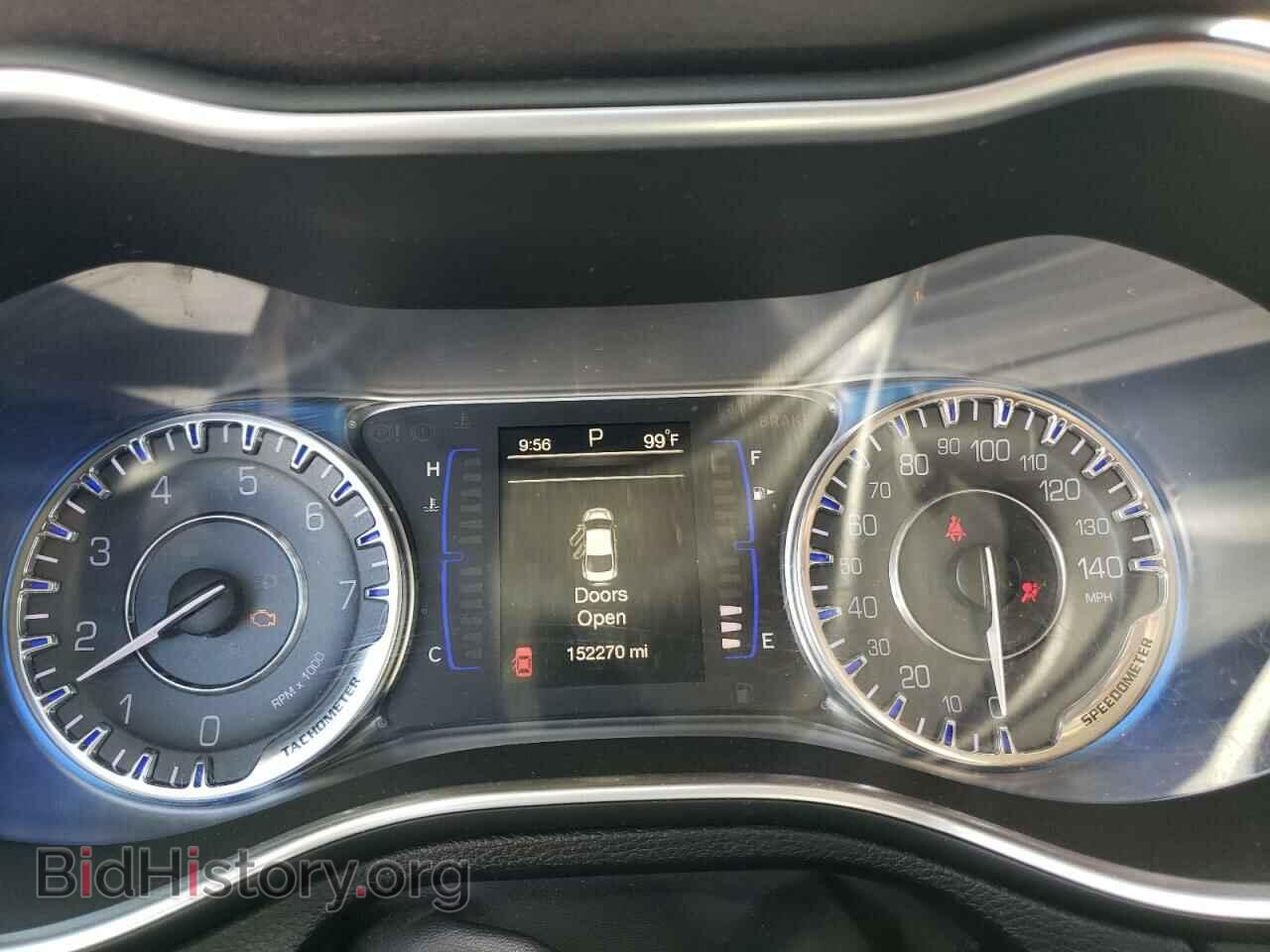 2016 CHRYSLER 200 - VIN: 1C3CCCAB4GN117362 - Фото 9
