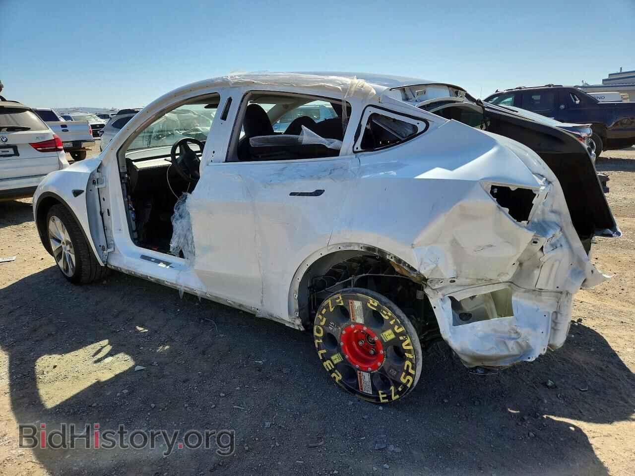 2023 TESLA MODEL Y - VIN: 7SAYGDEE2PA113521 - Фото 2