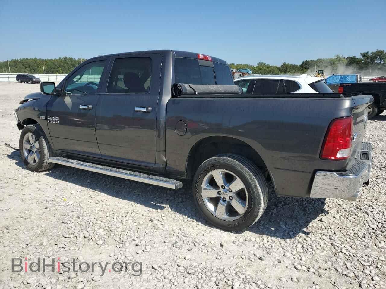 2017 RAM 1500 - VIN: 3C6RR7LT1HG524719 - Фото 2