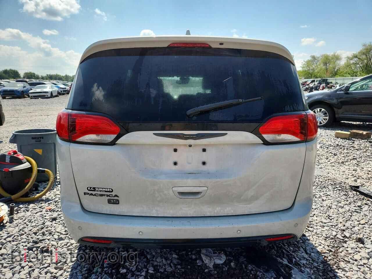 2019 CHRYSLER PACIFICA - VIN: 2C4RC1EG7KR746612 - Photo 6