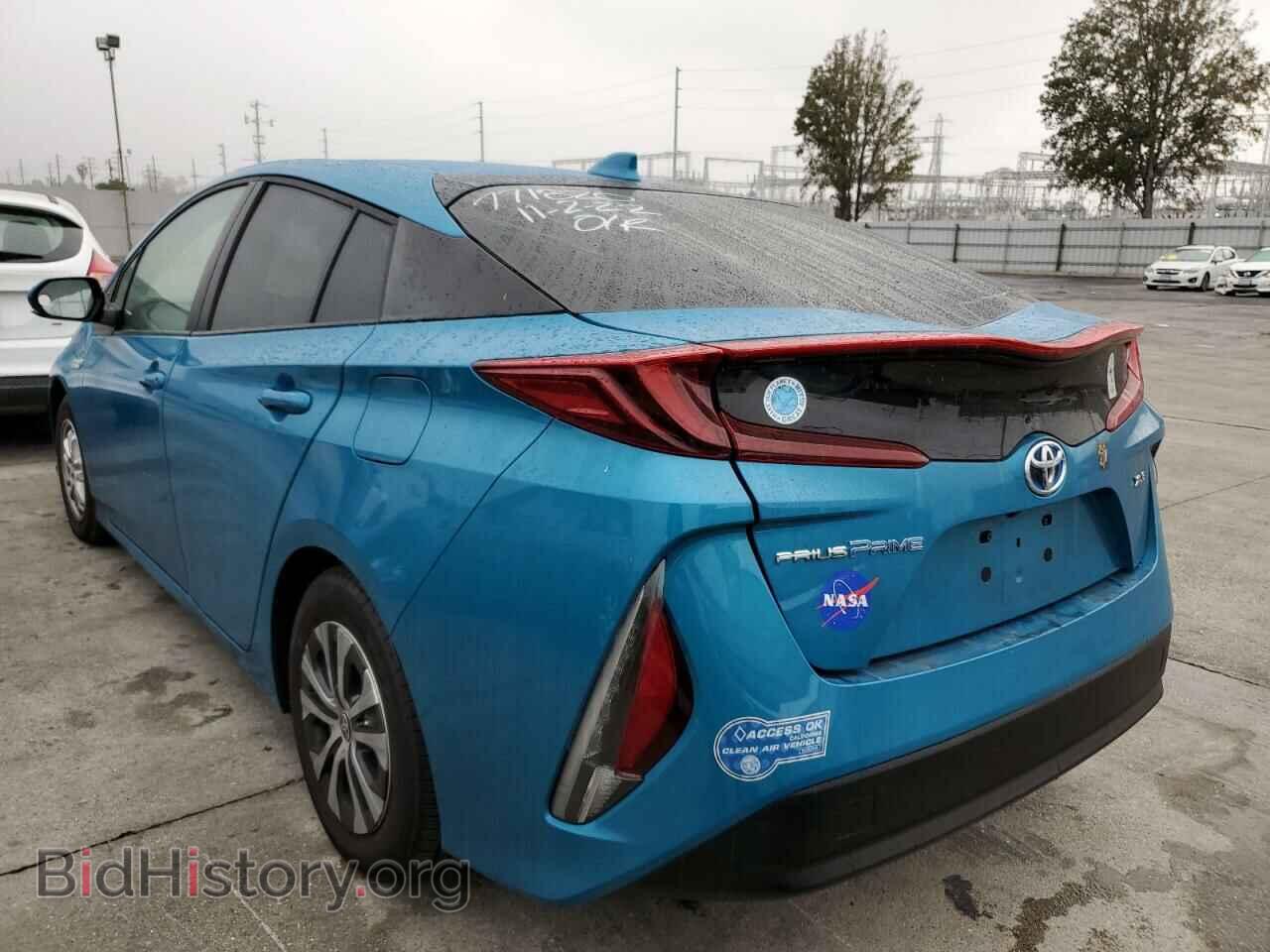 2021 TOYOTA PRIUS - VIN: JTDKAMFP2M3172441 - Фото 3