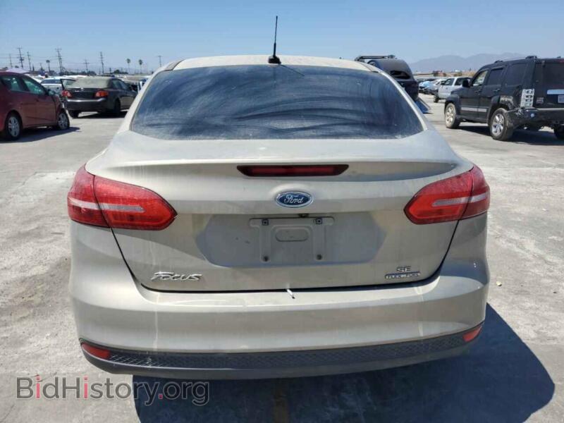 2015 Ford FOCUS (VIN 1FADP3F28FL210625) — фото 6 из 12