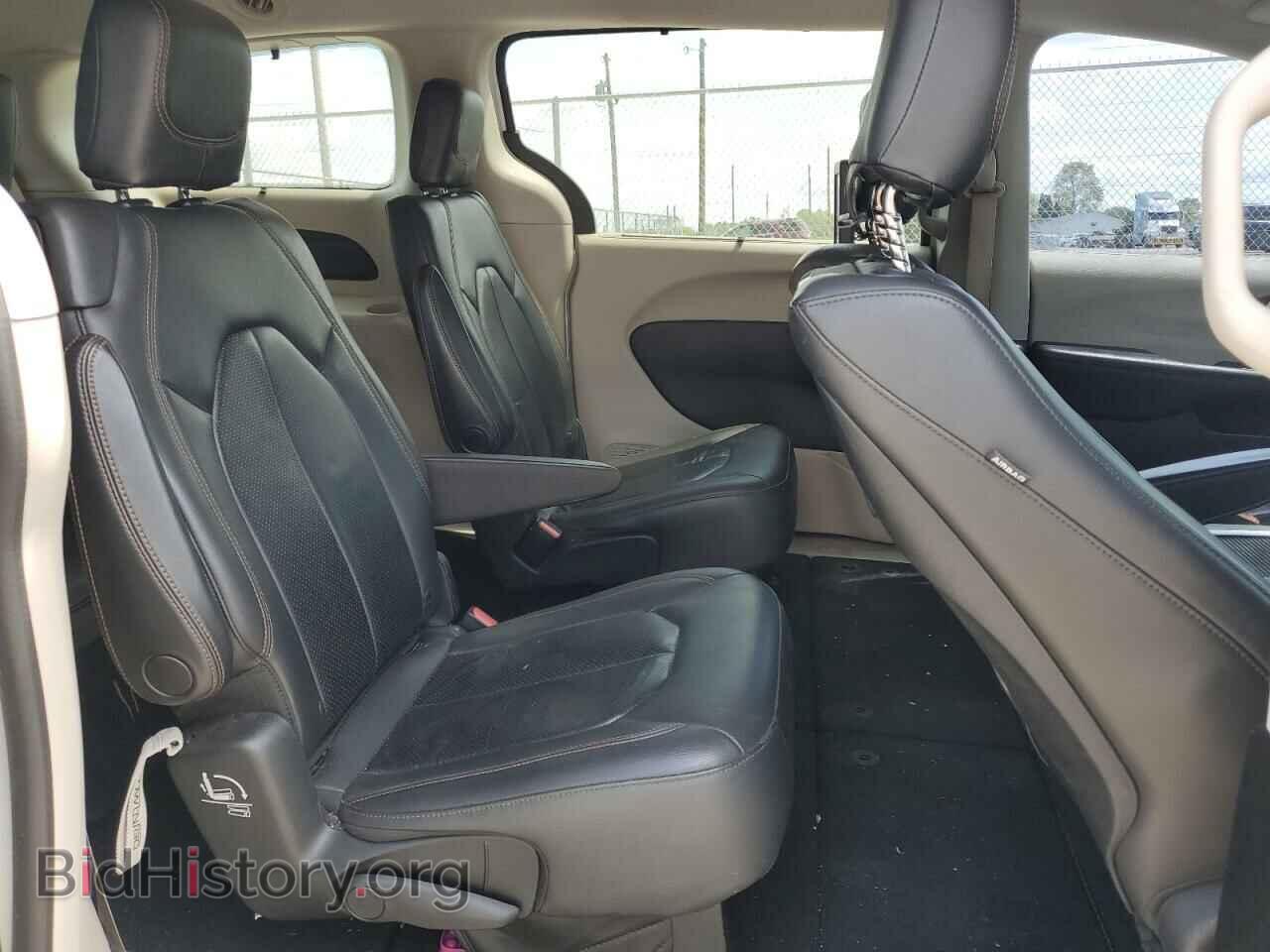 2017 CHRYSLER PACIFICA - VIN: 2C4RC1EG7HR652867 - Photo 11