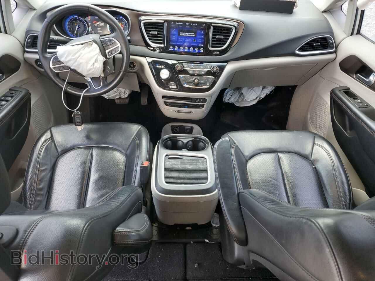 2017 CHRYSLER PACIFICA - VIN: 2C4RC1EG7HR652867 - Photo 8