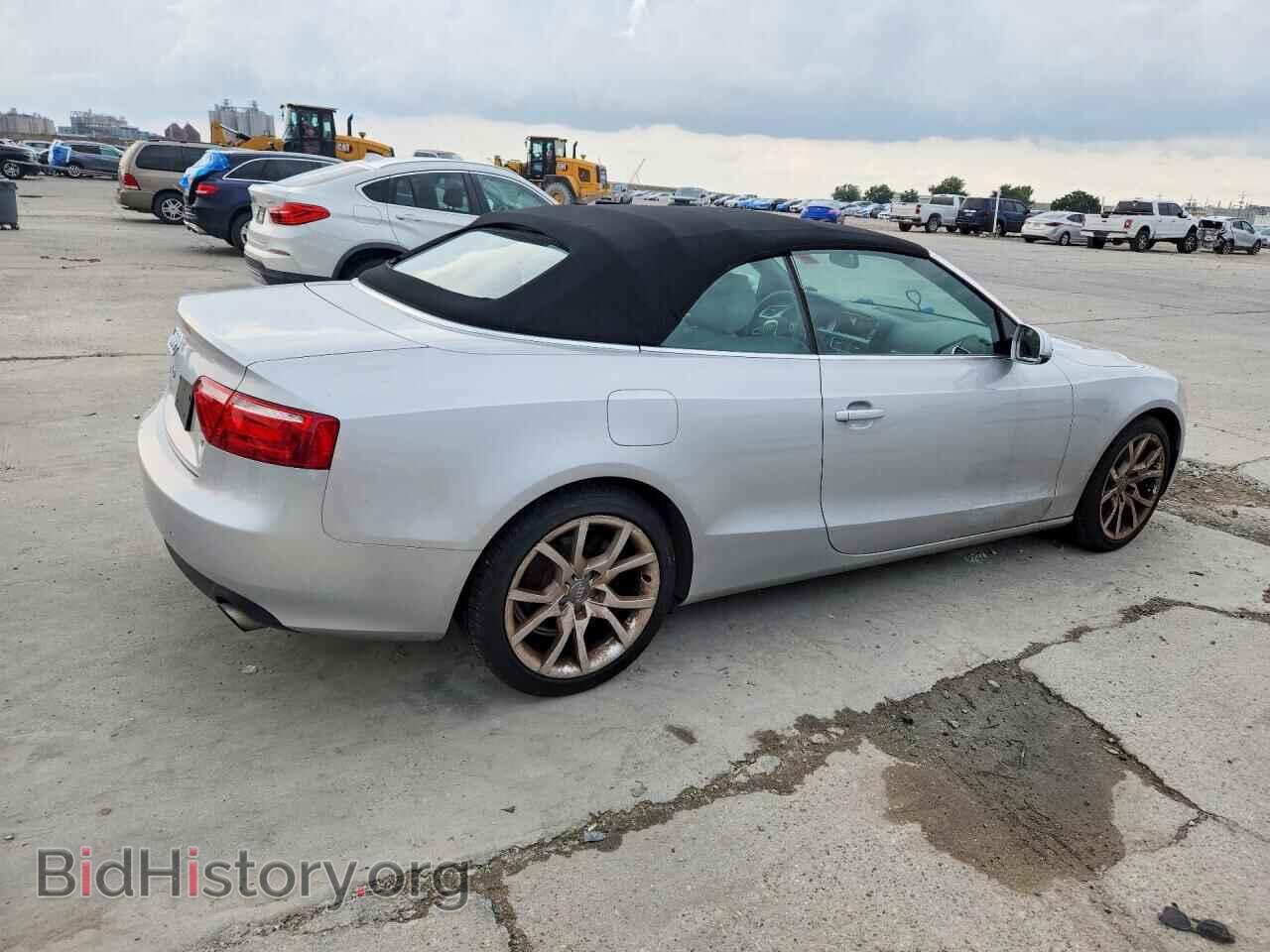 2010 AUDI A5 - VIN: WAUAFAFH8AN015658 - Photo 3