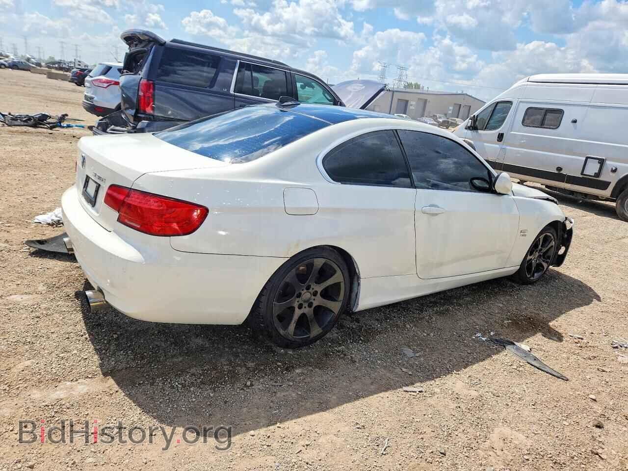 2011 BMW 3 SERIES - VIN: WBAKF9C52BE620564 - Photo 3