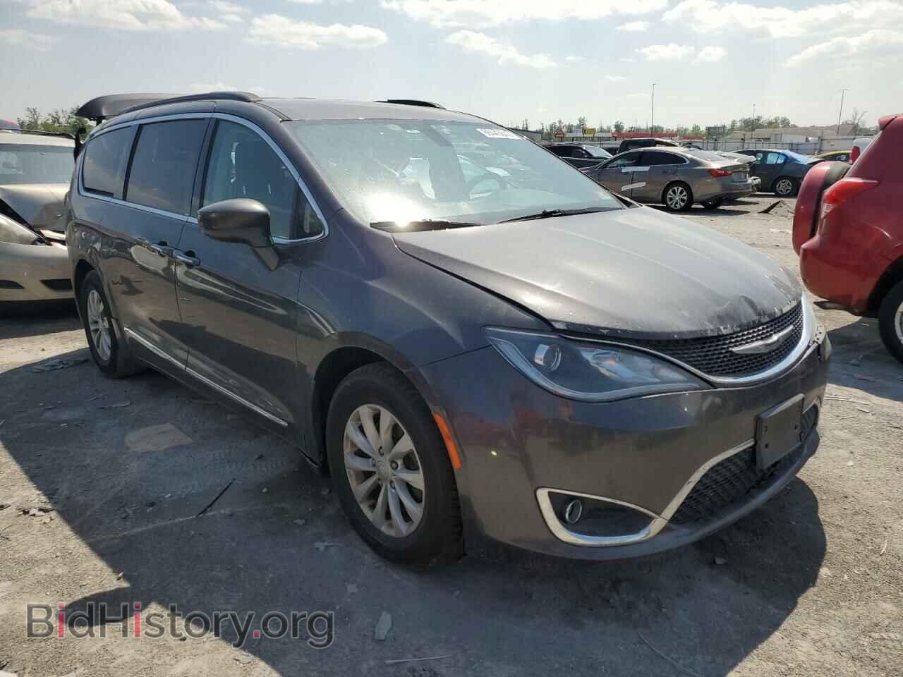 2017 CHRYSLER PACIFICA - VIN: 2C4RC1BG2HR785931 - Photo 4