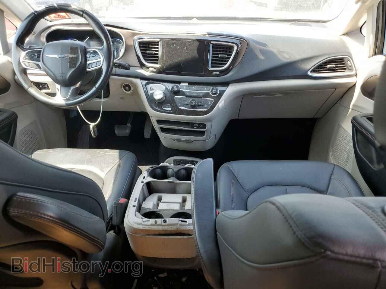 2017 CHRYSLER PACIFICA - VIN: 2C4RC1BG2HR785931 - Photo 8