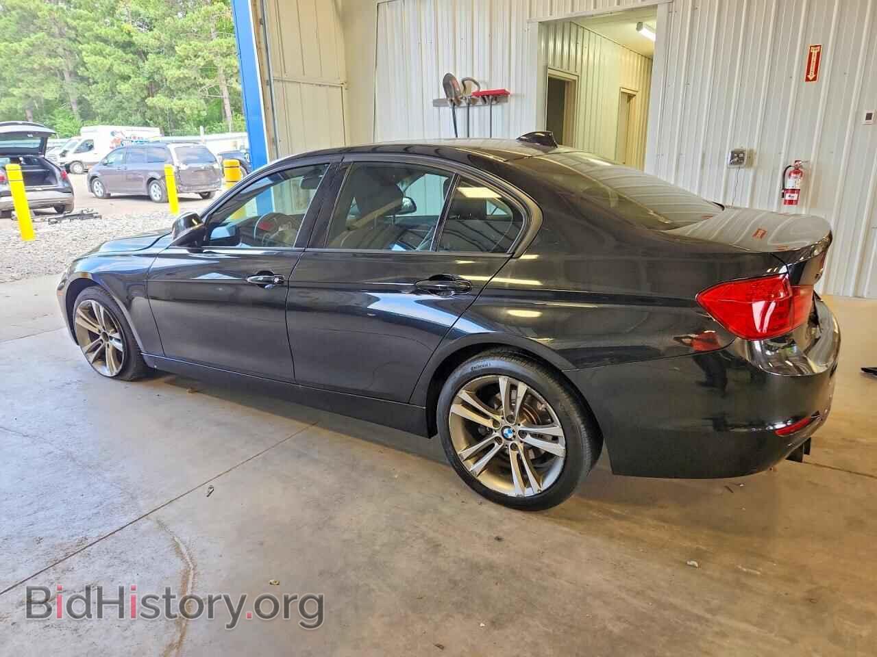 2013 BMW 3 SERIES - VIN: WBA3B3C58DJ976086 - Photo 2