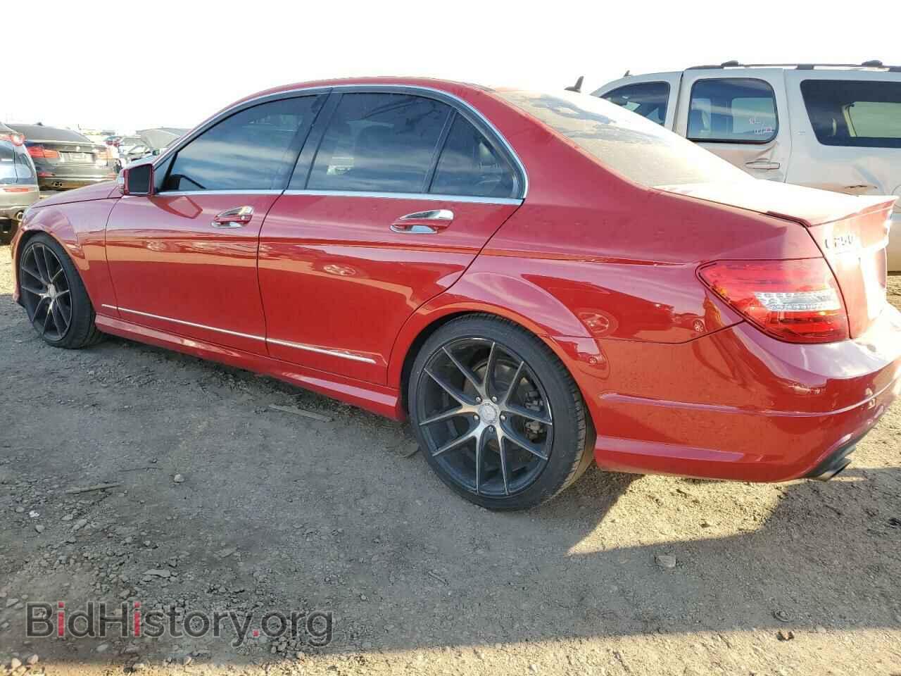 2014 MERCEDES-BENZ C-CLASS - VIN: WDDGF4HB7EA957792 - Фото 2