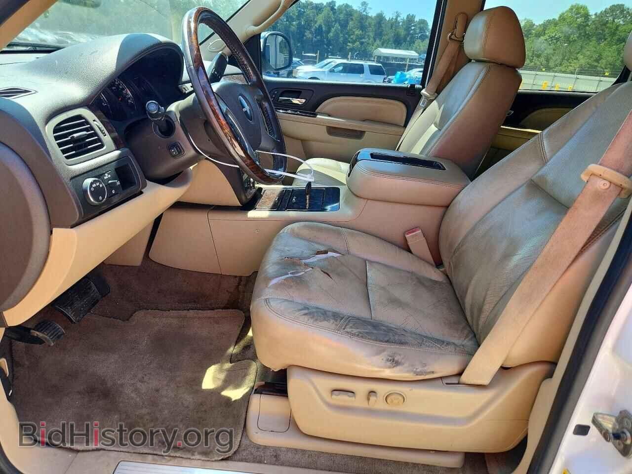 2011 GMC YUKON - VIN: 1GKS1MEF0BR216461 - Photo 7