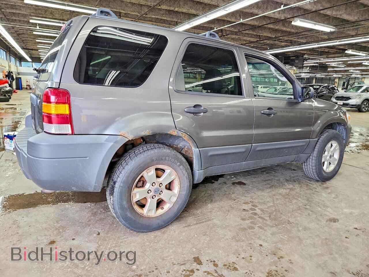 2006 FORD ESCAPE - VIN: 1FMYU93126KC23729 - Фото 3