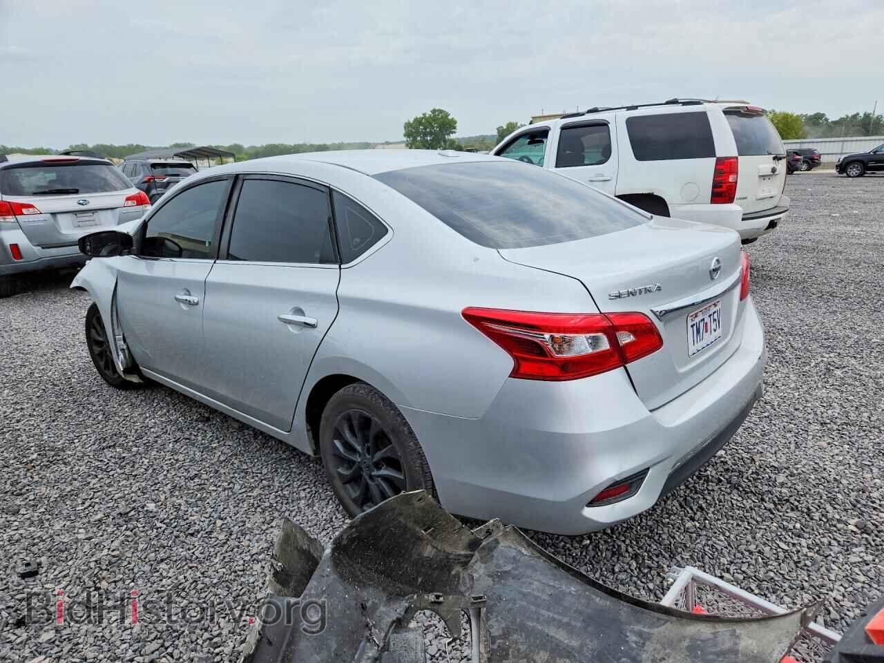 2019 NISSAN SENTRA - VIN: 3N1AB7AP3KL620725 - Фото 2