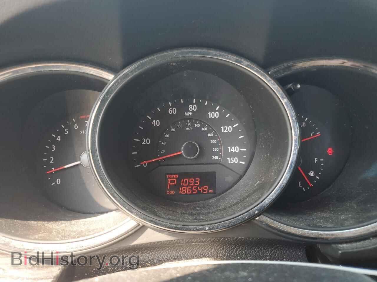 2012 KIA SORENTO - VIN: 5XYKTCA66CG266934 - Фото 9