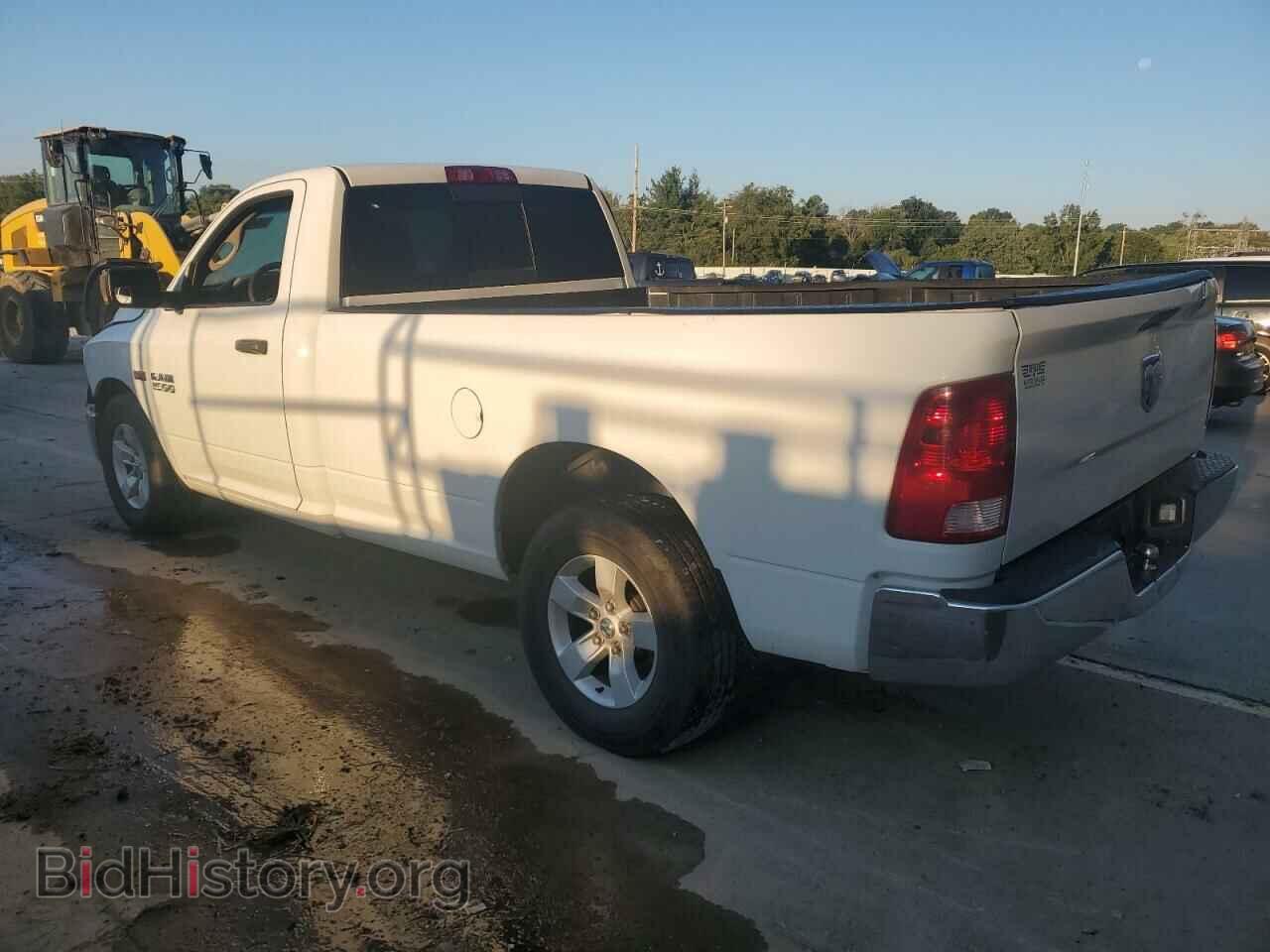 2016 RAM 1500 - VIN: 3C6JR6DTXGG255785 - Фото 2