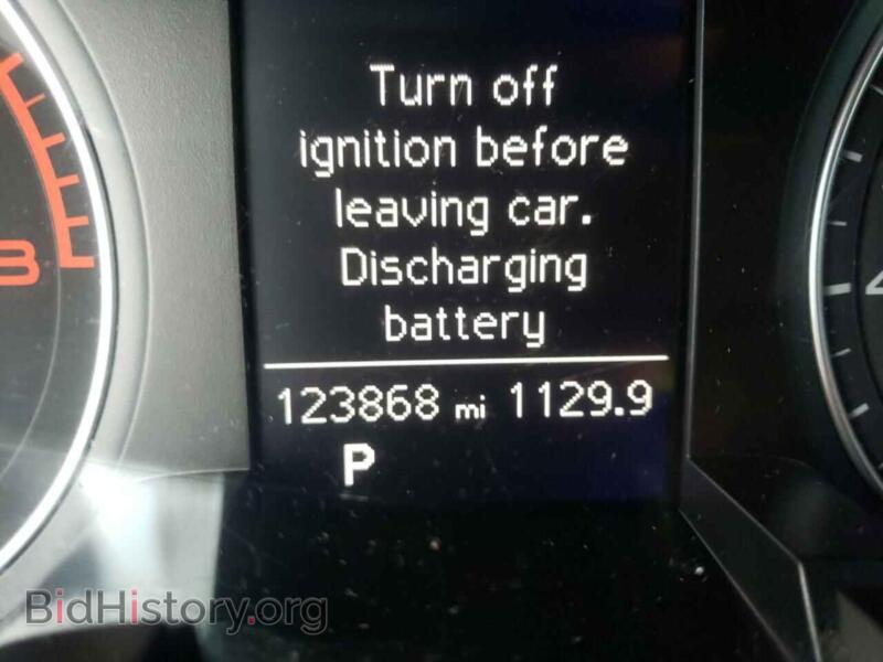 2013 Audi A4 (VIN WAUBFAFL2DN049737) — фото 8 из 10