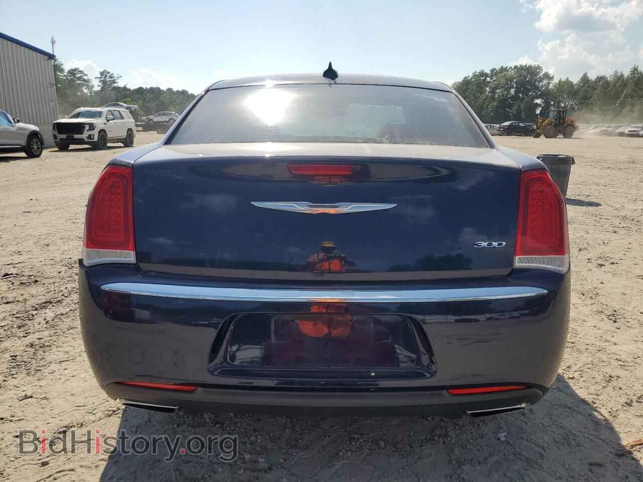 2015 CHRYSLER 300 - VIN: 2C3CCAAG4FH876083 - Фото 6